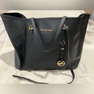 Michael Kors Tote